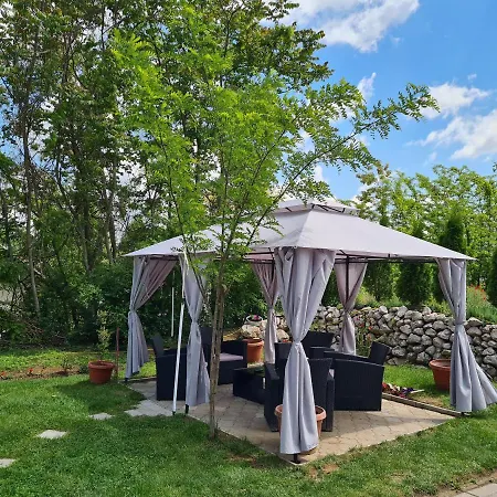 Guest house Dincic Doo